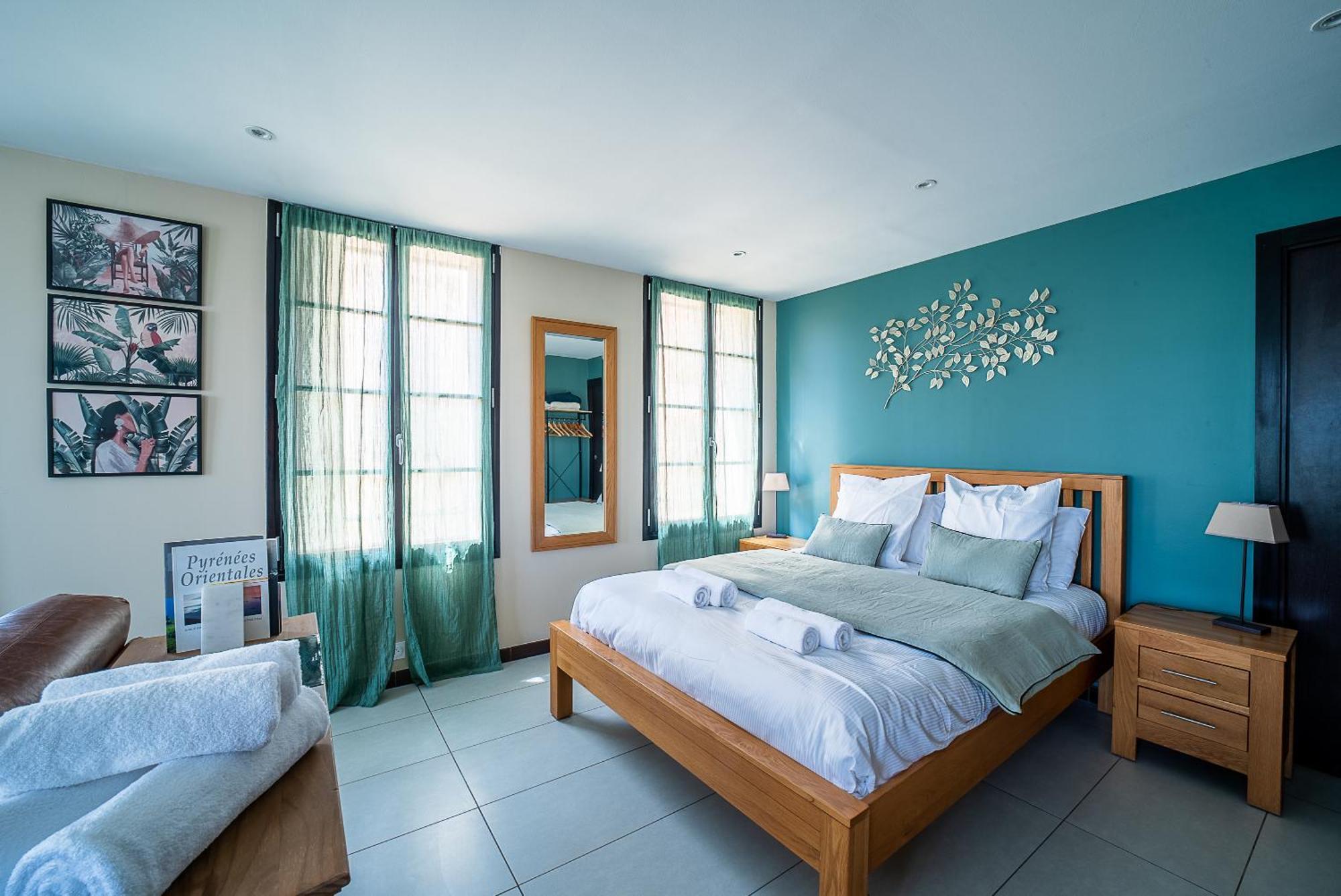 Suites Coronell D'En Vila Perpiñán Exterior foto