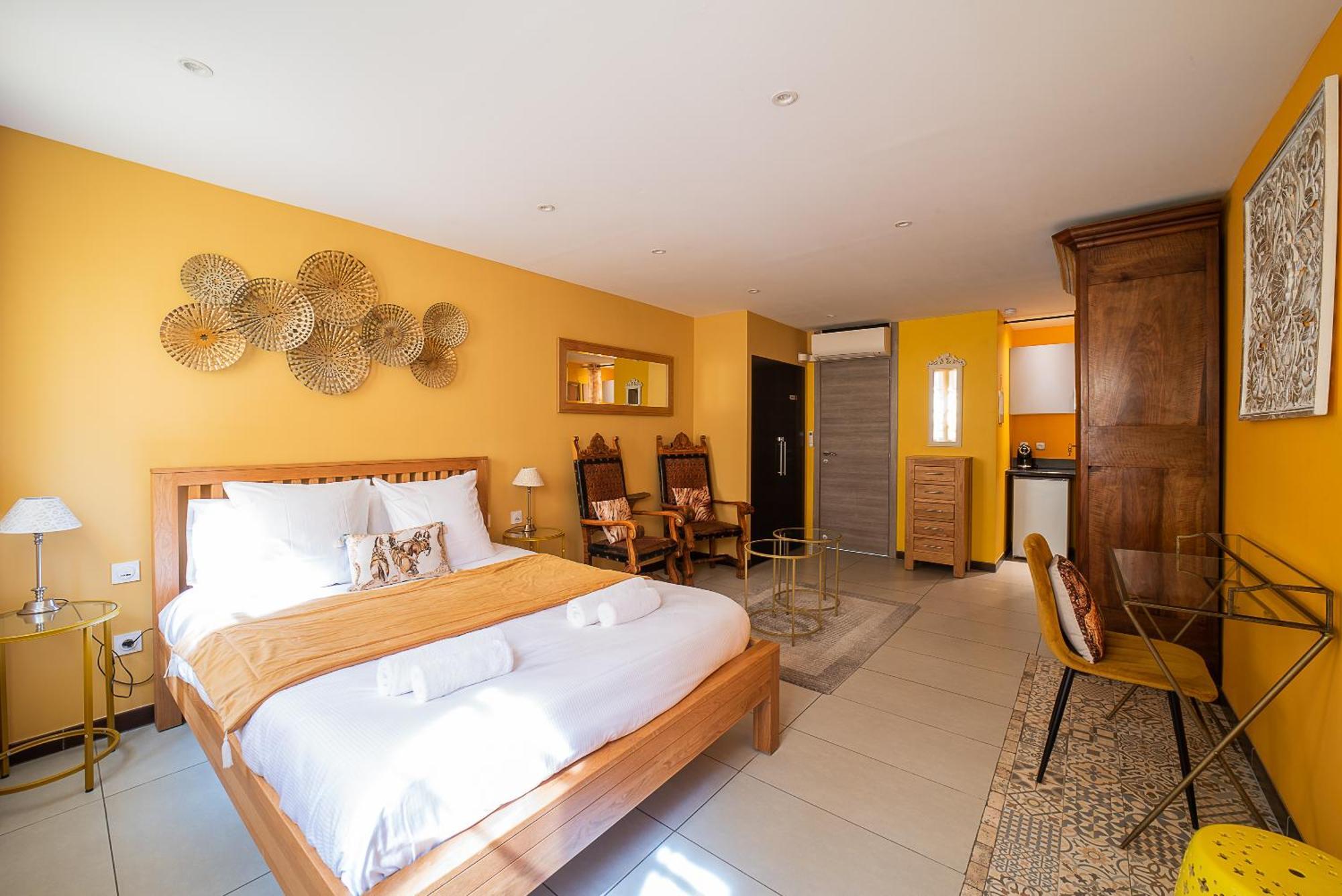 Suites Coronell D'En Vila Perpiñán Exterior foto