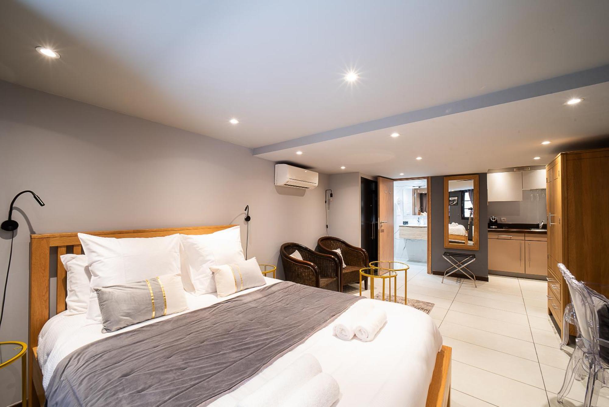 Suites Coronell D'En Vila Perpiñán Exterior foto