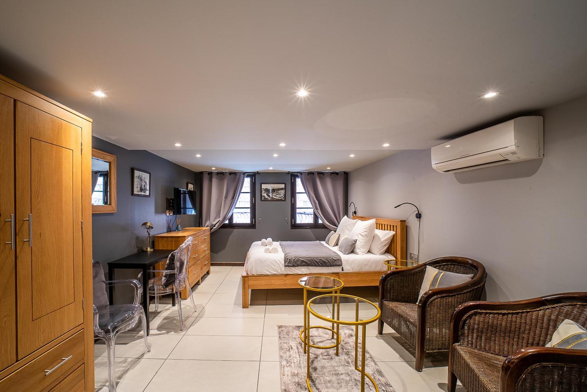Suites Coronell D'En Vila Perpiñán Exterior foto